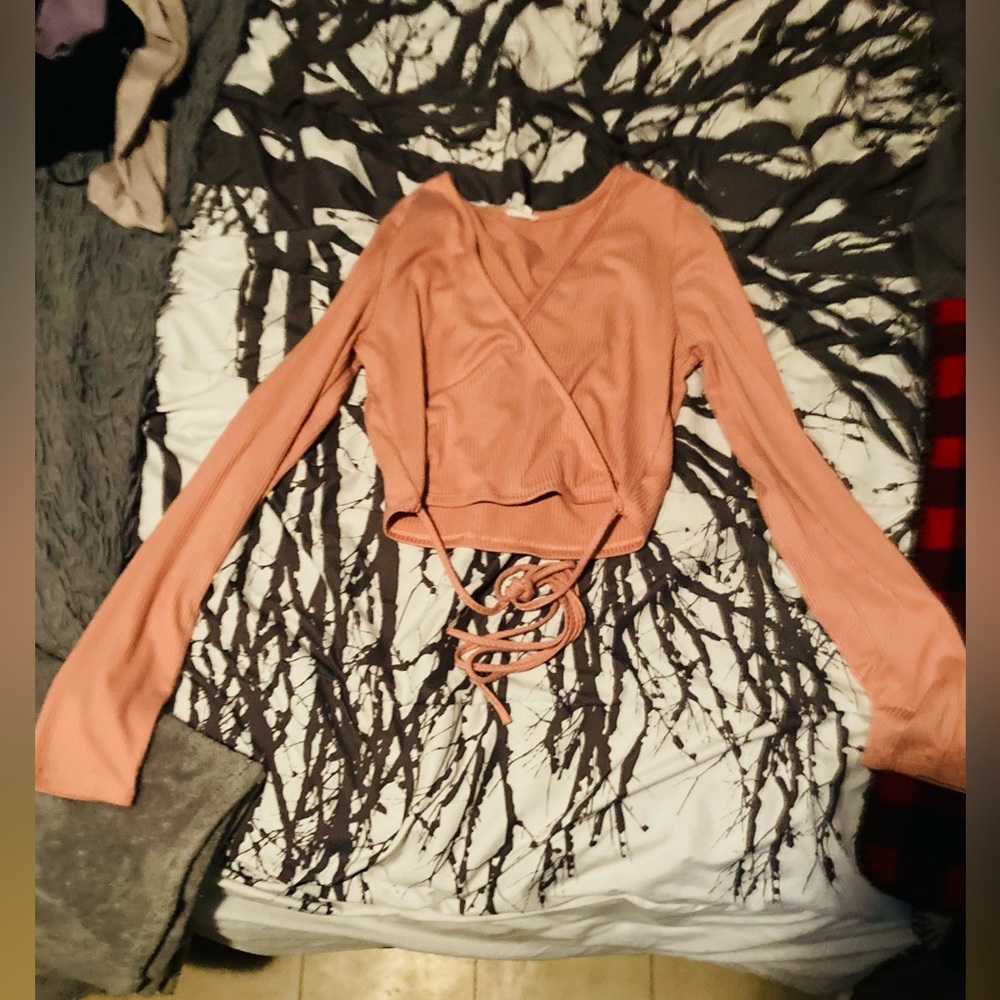 Pink tie long sleeve